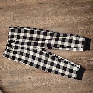 Old Navy Medium 8 Buffalo Plaid Check Black& White Fleece Pajama Pants Joggers